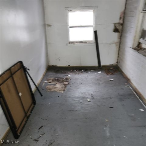 16204 Arcade Avenue, Cleveland, OH 44110