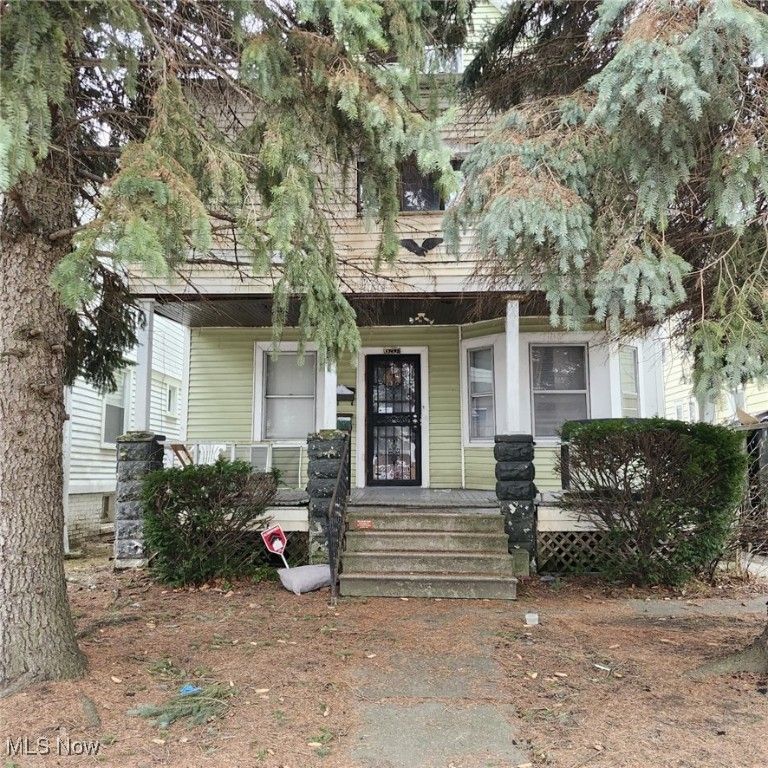 16204 Arcade Avenue, Cleveland, OH 44110