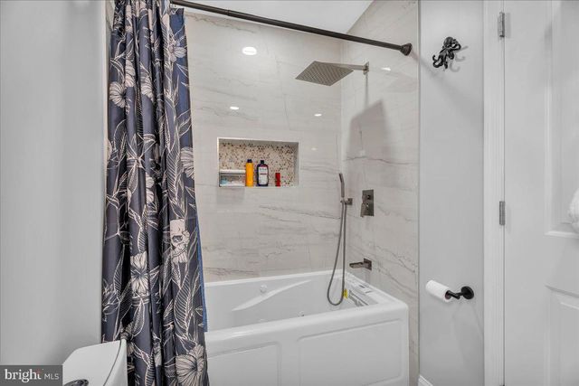 130 KOSSUTH ST, Riverside, NJ 08075
