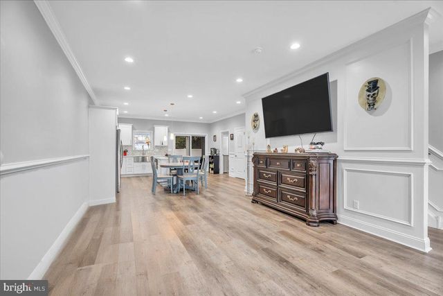 130 KOSSUTH ST, Riverside, NJ 08075