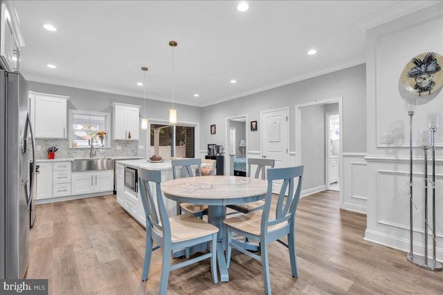 130 KOSSUTH ST, Riverside, NJ 08075