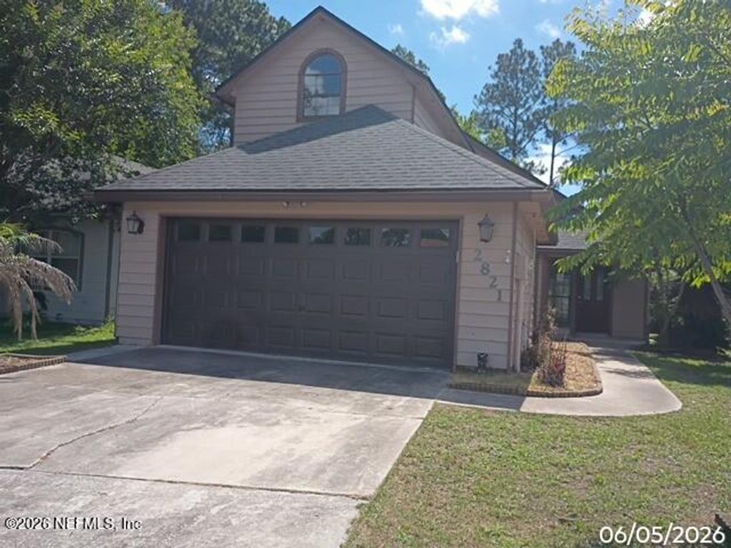 2821 LANTANA LAKES Drive E, Jacksonville, FL 32246