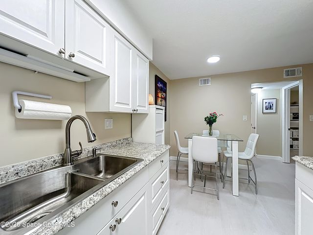 190 E Olmstead Drive F8, Titusville, FL 32780