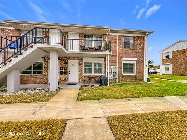 190 E Olmstead Drive F8, Titusville, FL 32780