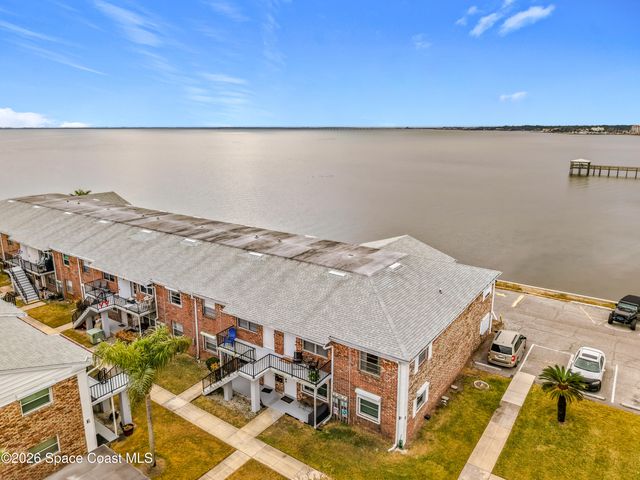 190 E Olmstead Drive F8, Titusville, FL 32780