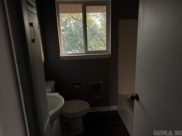 300 N Clinic Street, Searcy, AR 72143