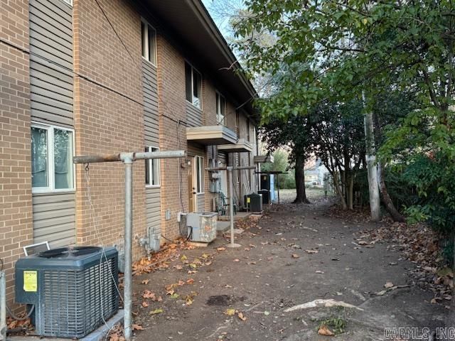 300 N Clinic Street, Searcy, AR 72143
