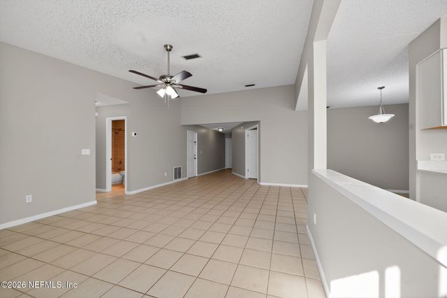 2039 CYPRESS LANDING Drive, Jacksonville, FL 32233