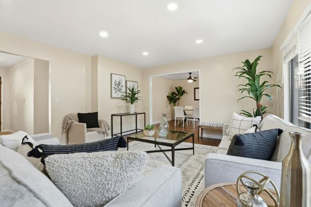 130 Georges Drive, Hollister, CA 95023