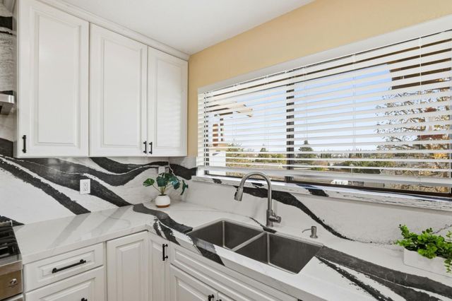 130 Georges Drive, Hollister, CA 95023