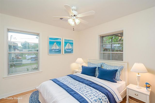 2203 Bron Holly Drive, Houston, TX 77018