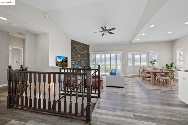 21200 Oman Drive, Soulsbyville, CA 95372