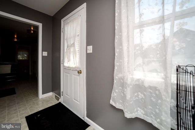 253 MEETINGHOUSE RD, Gap, PA 17527