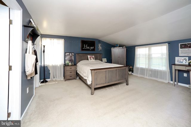 253 MEETINGHOUSE RD, Gap, PA 17527