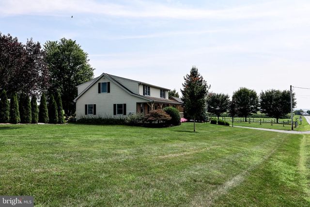 253 MEETINGHOUSE RD, Gap, PA 17527
