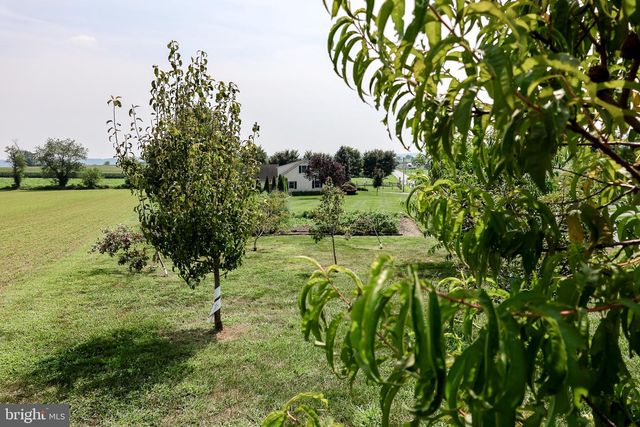 253 MEETINGHOUSE RD, Gap, PA 17527