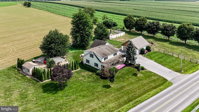 253 MEETINGHOUSE RD, Gap, PA 17527