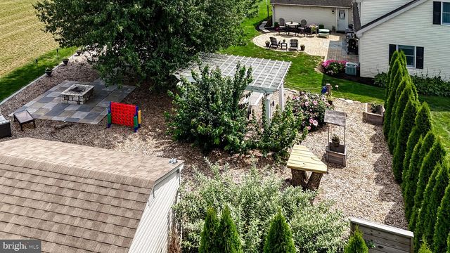 253 MEETINGHOUSE RD, Gap, PA 17527