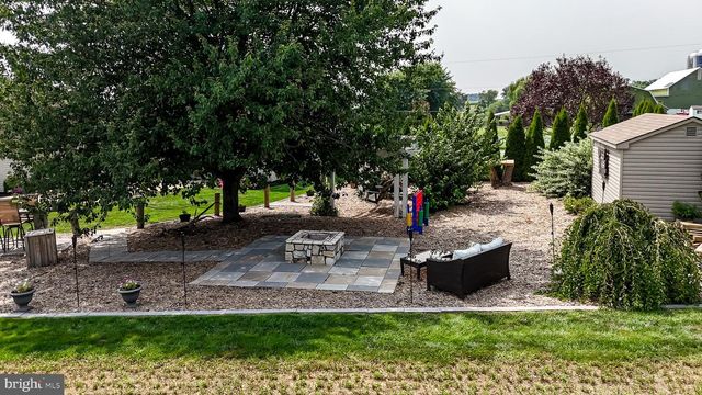 253 MEETINGHOUSE RD, Gap, PA 17527