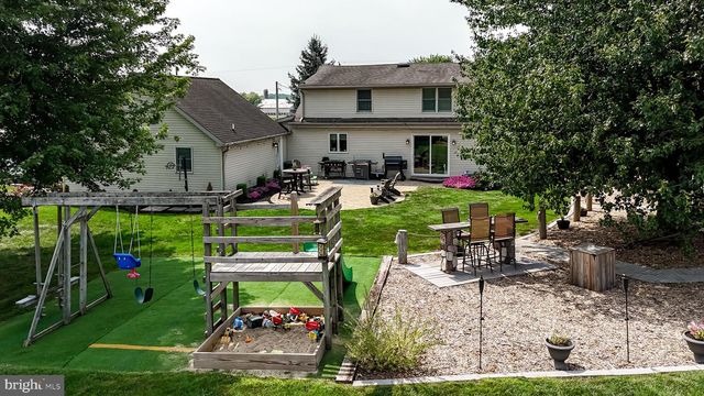 253 MEETINGHOUSE RD, Gap, PA 17527