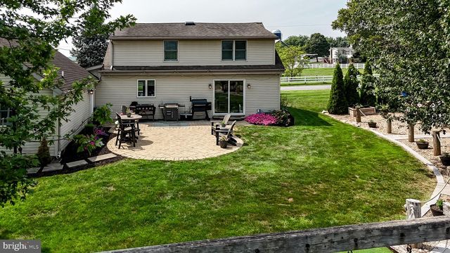 253 MEETINGHOUSE RD, Gap, PA 17527