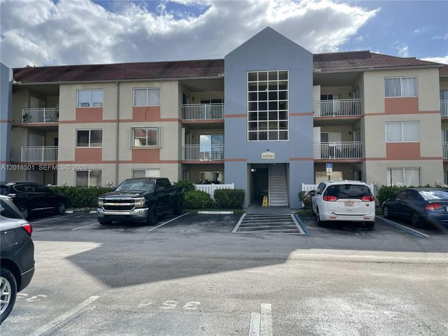 18890 NW 57th Avenue 207, Hialeah, FL 33015