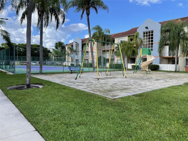 18890 NW 57th Avenue 207, Hialeah, FL 33015