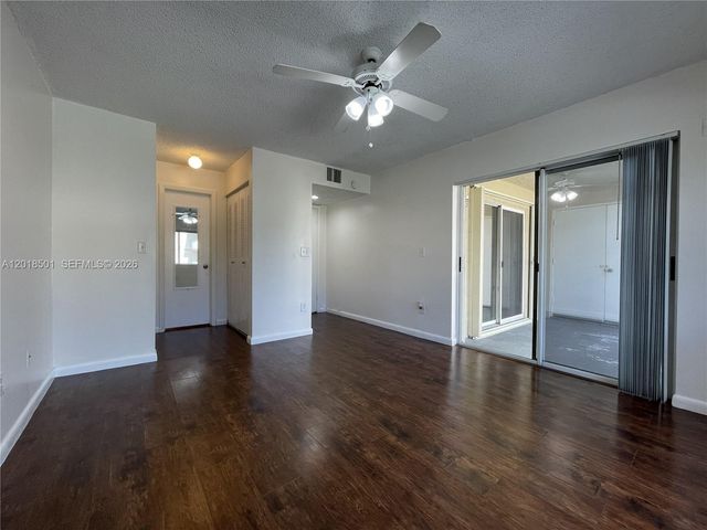 18890 NW 57th Avenue 207, Hialeah, FL 33015