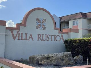 18890 NW 57th Avenue 207, Hialeah, FL 33015