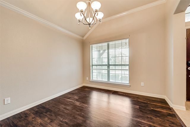 204 Dancing Light Lane, Red Oak, TX 75154