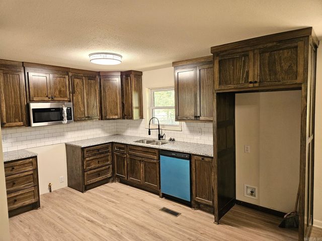 2235 Hwy 31 N, Beebe, AR 72012