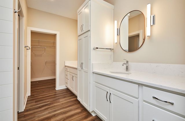 9067 Tatum Drive, West Des Moines, IA 50266