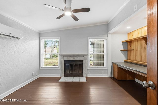 5022 AZURE Street, Jacksonville, FL 32258