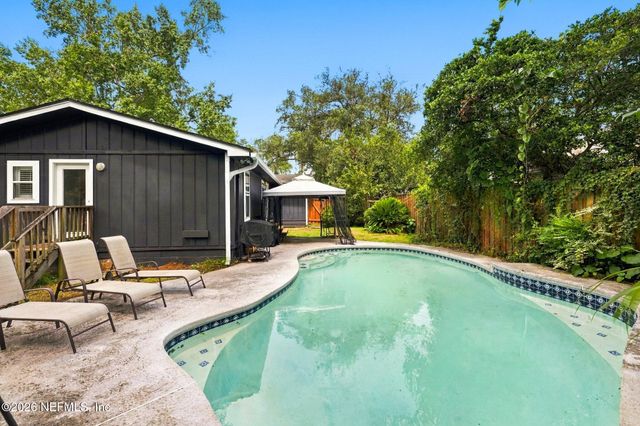5022 AZURE Street, Jacksonville, FL 32258