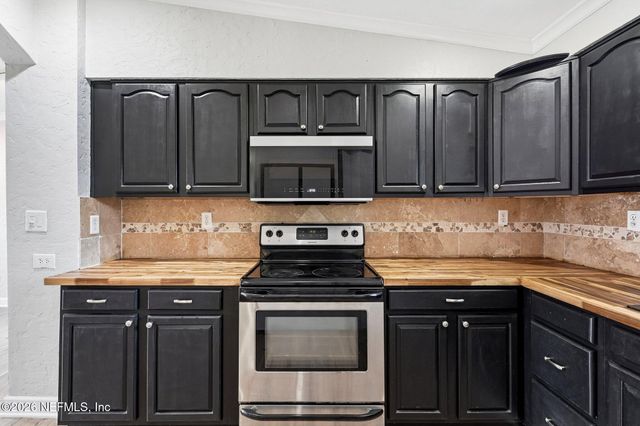 5022 AZURE Street, Jacksonville, FL 32258