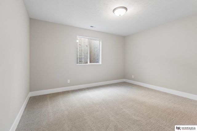 17118 Cora Street, Bennington, NE 68007