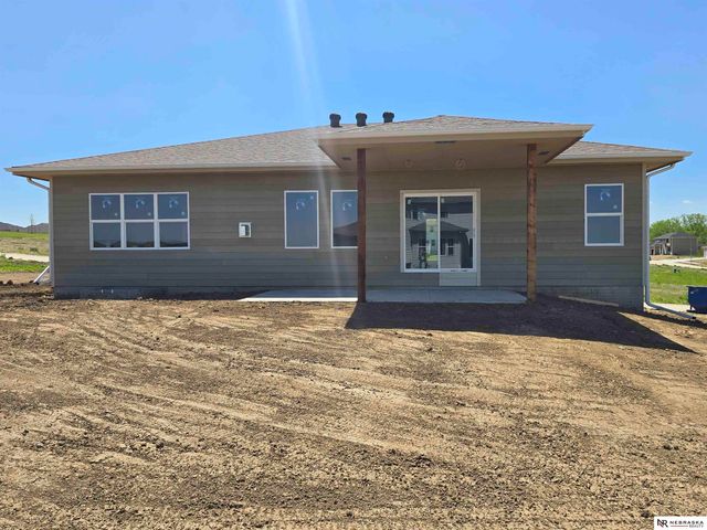17118 Cora Street, Bennington, NE 68007