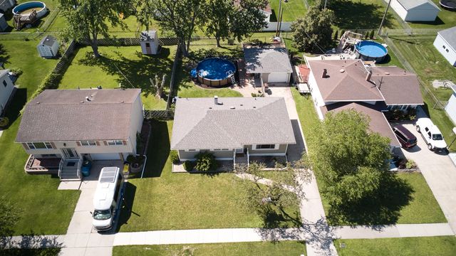 936 Northgate Drive, Dyer, IN 46311