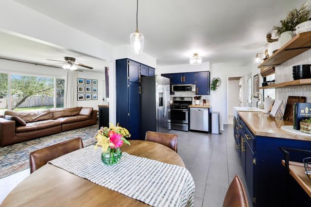 936 Northgate Drive, Dyer, IN 46311