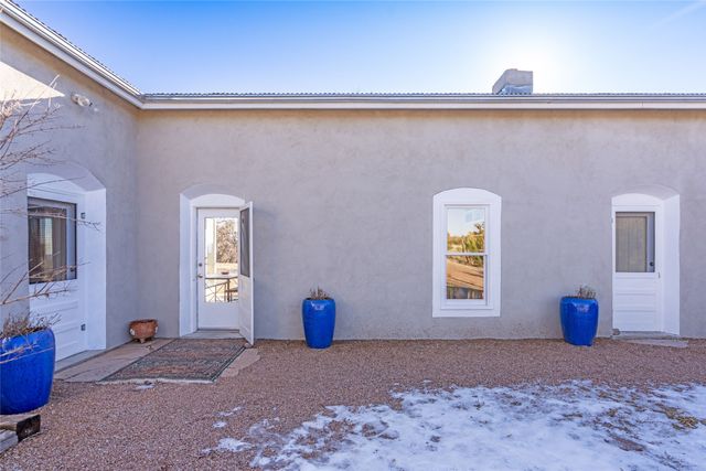 26 Likely Road, Santa Fe, NM 87508