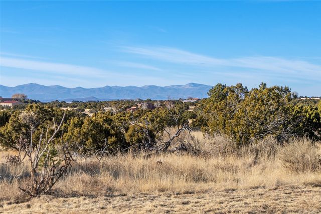 26 Likely Road, Santa Fe, NM 87508