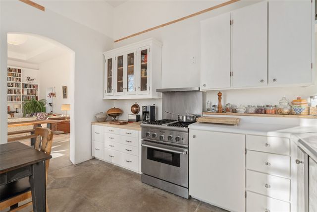 26 Likely Road, Santa Fe, NM 87508