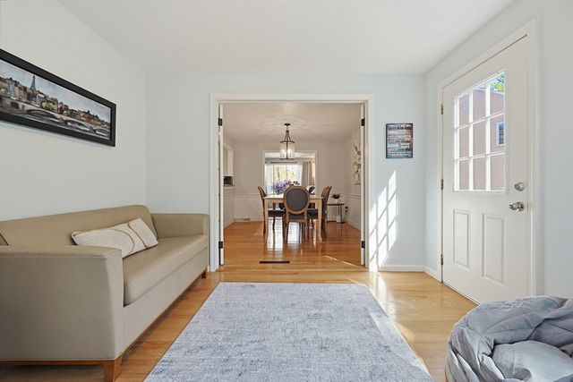 103 Metropolitan Ave 103, Ashland, MA 01721