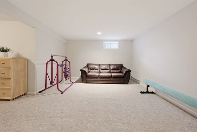 103 Metropolitan Ave 103, Ashland, MA 01721