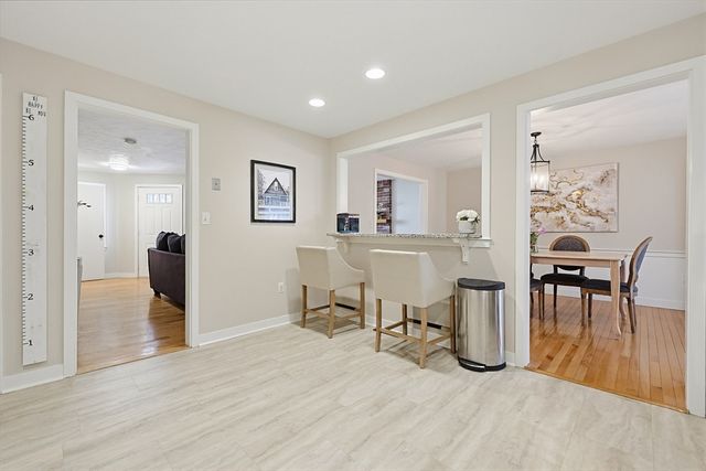 103 Metropolitan Ave 103, Ashland, MA 01721