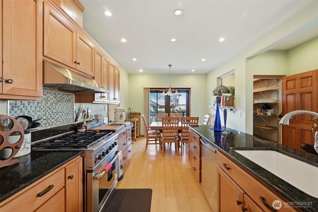 817 20th Avenue S, Seattle, WA 98144