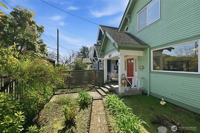 817 20th Avenue S, Seattle, WA 98144