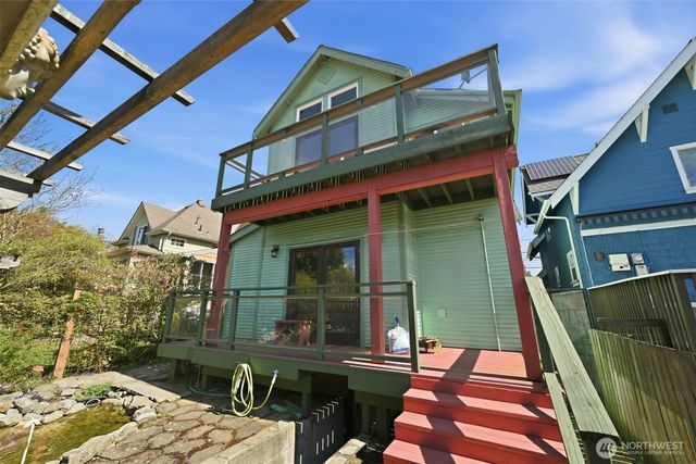 817 20th Avenue S, Seattle, WA 98144