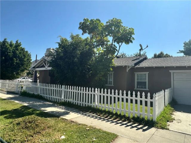 1044 N Sunset, Azusa, CA 91702