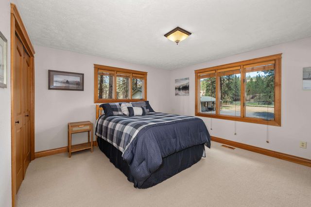 11816 W SEVEN MILE Rd, Spokane, WA 99224